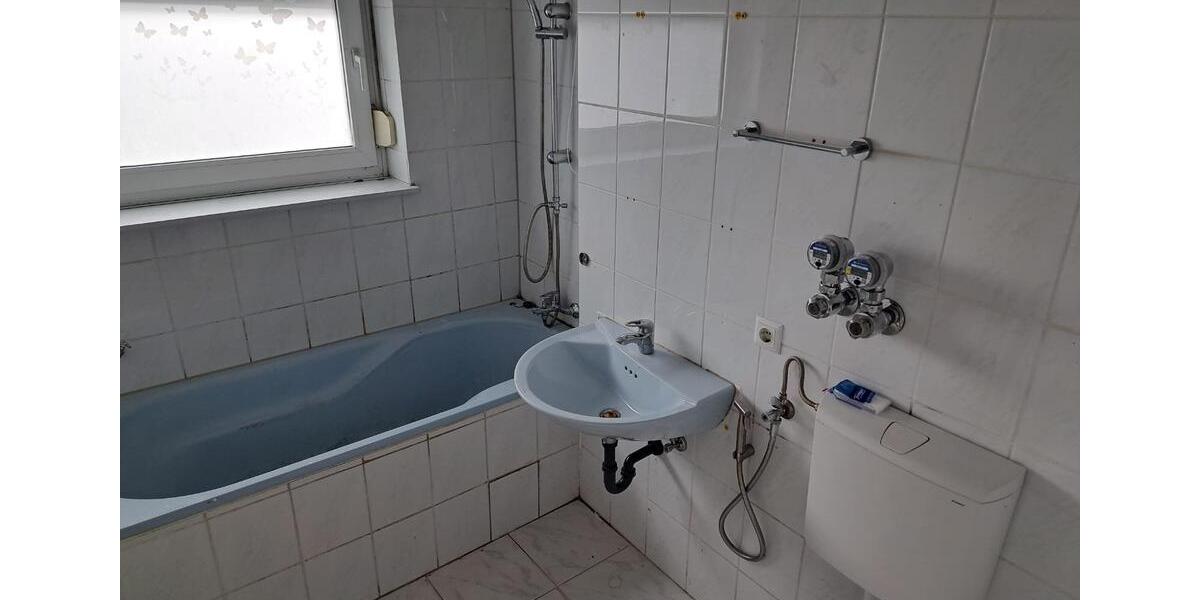 Erdgeschoßwohnung Lippstadt Overhagen - 3 Zimmer, 86 m&sup2;, 139.800&euro; | Angebot:25286233