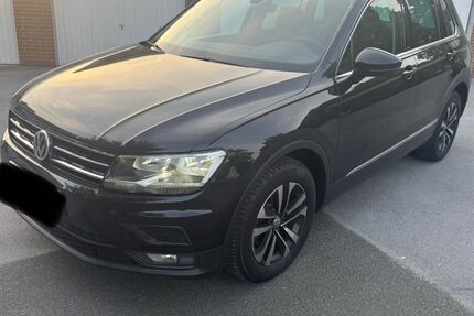 VW Tiguan 179.000 km 18.970 &euro; Gütersloh 33330