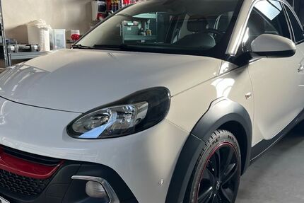 Opel Adam 74.000 km 9.000 &euro; Paderborn 33106