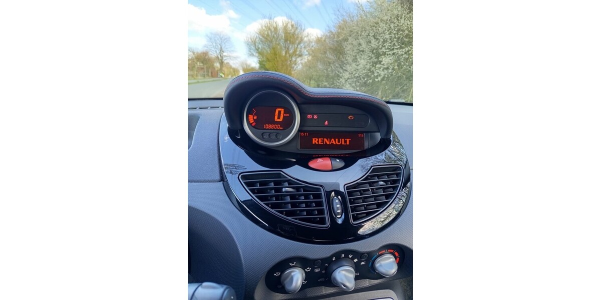 Renault Twingo 109.000 km 2.500 &euro; Ennigerloh 59320