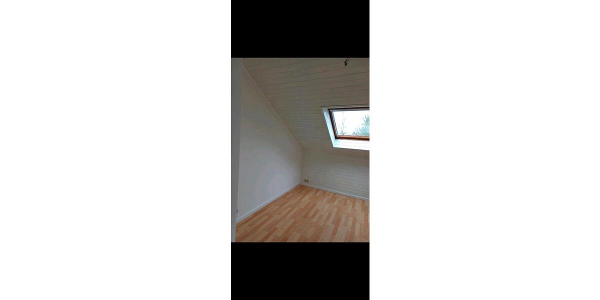 Dachgeschoßwohnung Möhnesee - 2 Zimmer, 106 m&sup2;, 985&euro; | Angebot:26556961