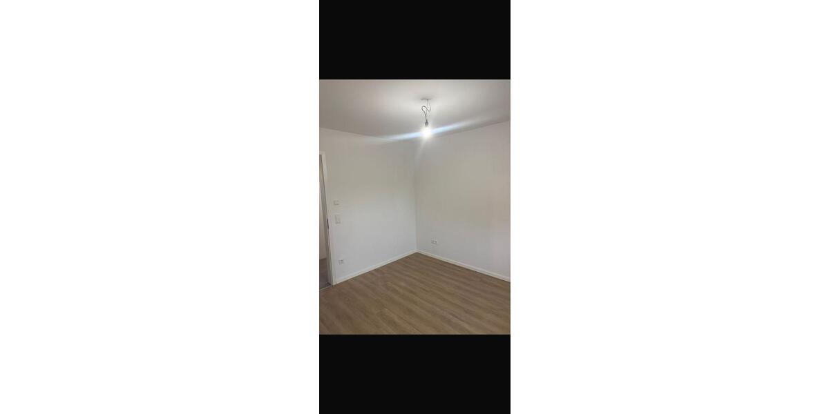 Erdgeschoßwohnung Bad Wünnenberg - 2.5 Zimmer, 80 m&sup2;, 943&euro; | Angebot:26008420