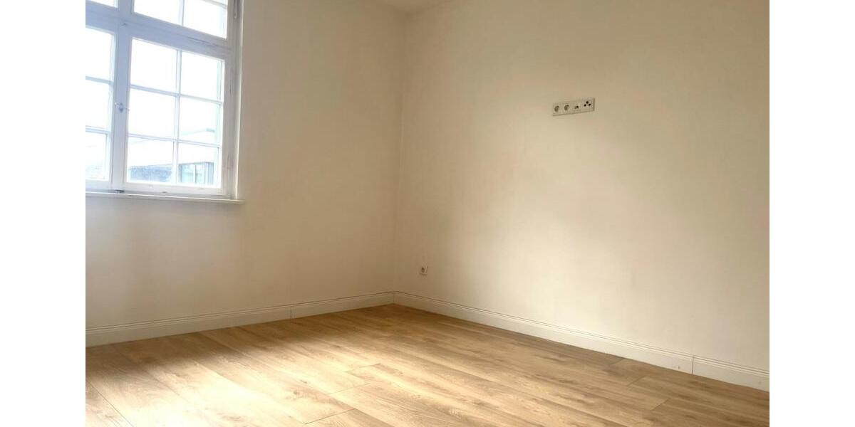 Etagenwohnung Lippstadt - 2 Zimmer, 50 m&sup2;, 590&euro; | Angebot:25881140