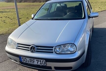 VW Golf 43.500 km 4.900 &euro; Gütersloh 33335