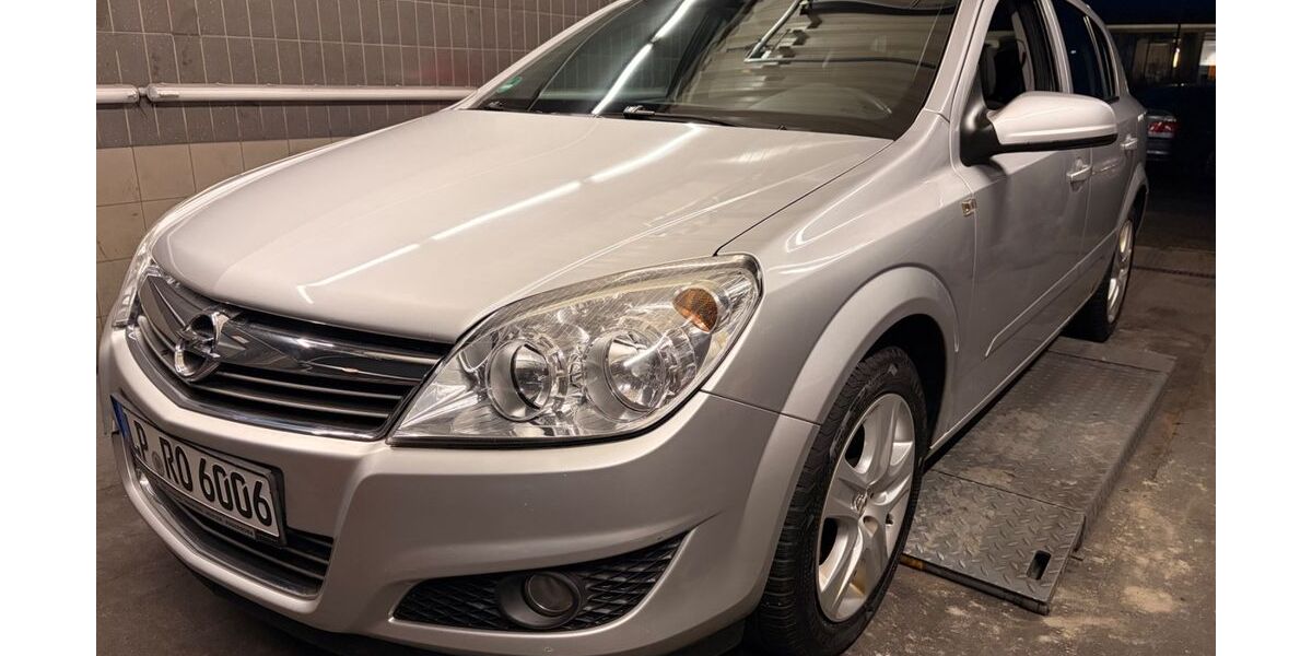 Opel Astra 170.000 km 1.999 &euro; Lippstadt 59557