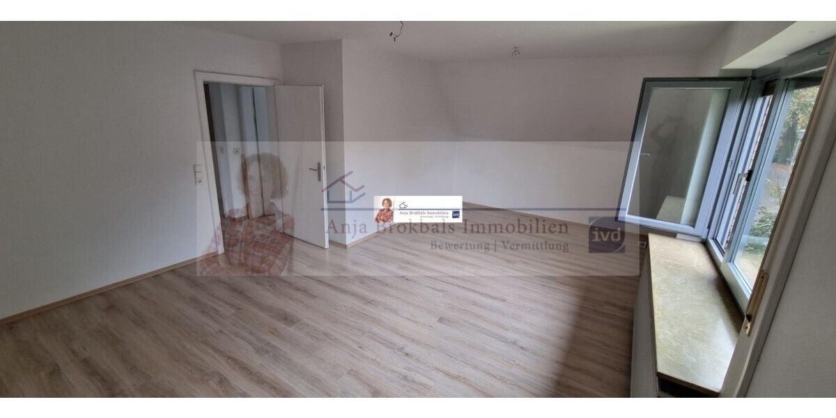 33330 Gütersloh: Großes Haus für 1-2 FamilienGenerationen - provisionsfrei für Käufer - Zweifamilienhaus Gütersloh | Angebot:18157426