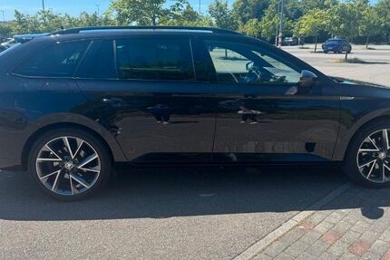 Skoda Superb 90.000 km 22.950 &euro; Beckum 59269