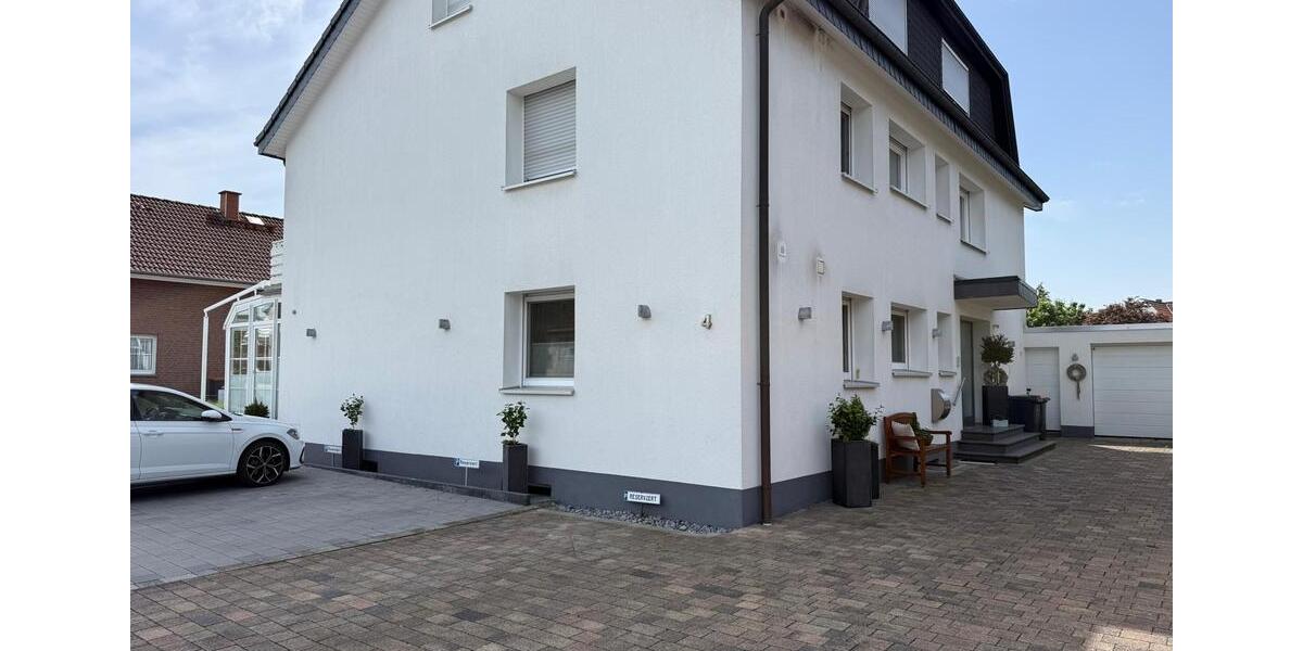 Etagenwohnung Geseke - 3 Zimmer, 96 m&sup2;, 900&euro; | Angebot:26697814