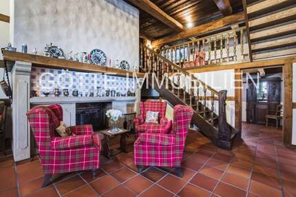 Haus Gütersloh Kattenstroth - 8 Zimmer, 412 m&sup2;, 795.000&euro; | Angebot:26189130
