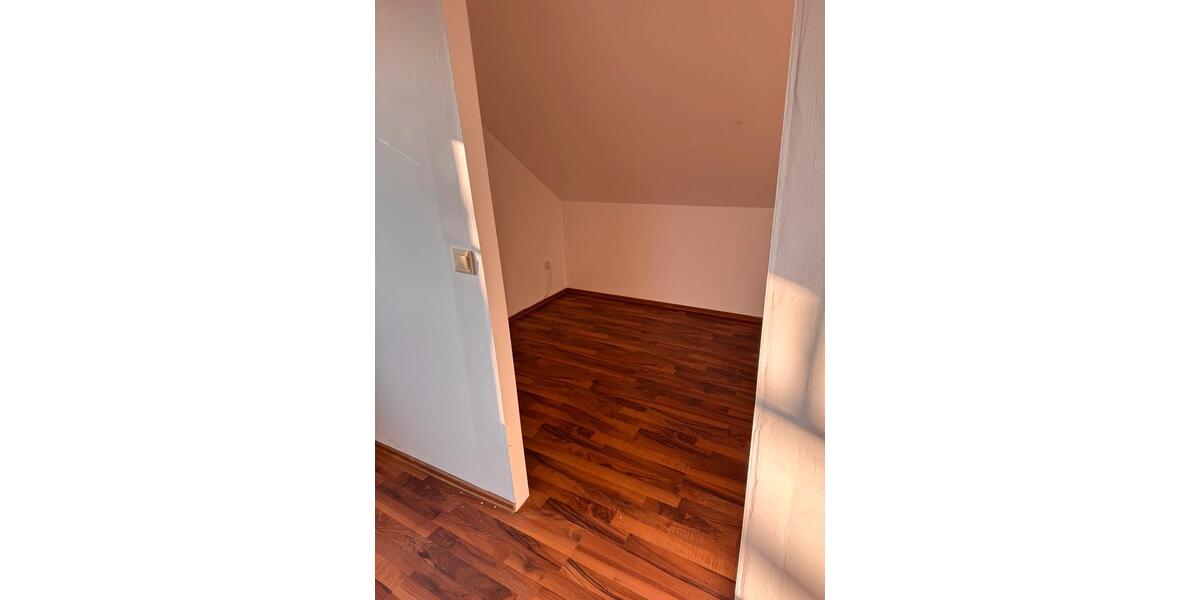 Maisonettenwohnung Paderborn - 3 Zimmer, 100 m&sup2;, 1.380&euro; | Angebot:25723615