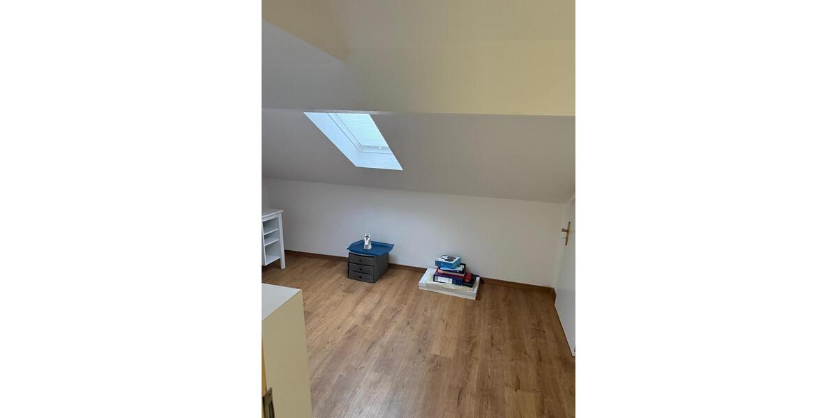 Dachgeschoßwohnung Beckum - 2 Zimmer, 48 m&sup2;, 550&euro; | Angebot:25047325