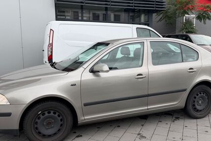 Skoda Octavia 316.000 km 2.500 &euro; Rheda-Wiedenbrück 33378