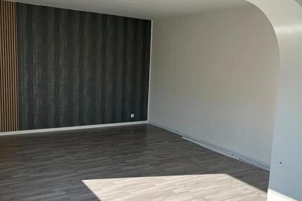 Wohnung Lippstadt Bad Waldliesborn - 5 Zimmer, 135 m&sup2;, 900&euro; | Angebot:27569629