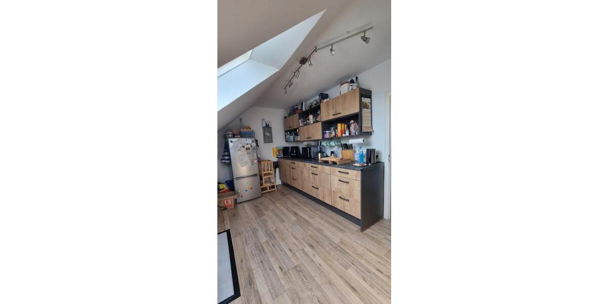 Dachgeschoßwohnung Lippstadt Garfeln - 3 Zimmer, 95 m&sup2;, 869&euro; | Angebot:25395287