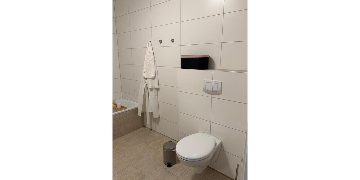 Etagenwohnung Paderborn - 2 Zimmer, 75 m&sup2;, 835&euro; | Angebot:26048122