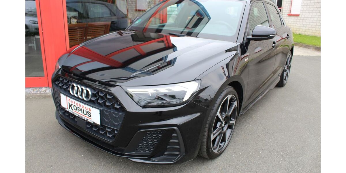 Audi A1 55.918 km 17.099 &euro; Bad Wünnenberg-Haaren 33181
