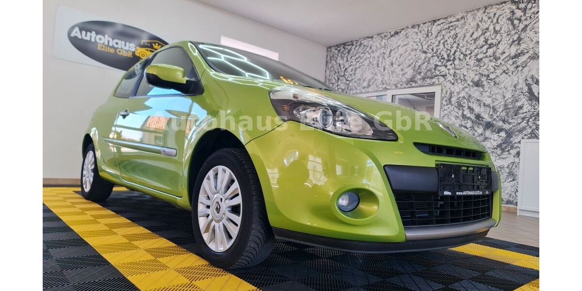 Renault Clio 143.400 km 2.950 &euro; Anröchte 59609