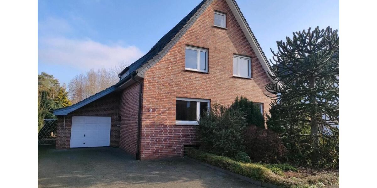 Einfamilienhaus Rheda-Wiedenbrück Wiedenbrück - 7 Zimmer, 140 m&sup2;, 385.000&euro; | Angebot:26637380