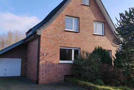 Haus Rheda-Wiedenbrück Wiedenbrück - 7 Zimmer, 140 m&sup2;, 385.000&euro; | Angebot:26637380