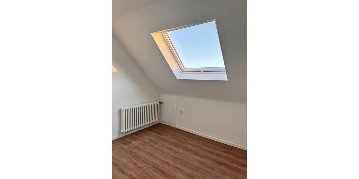 Reihenhaus Lippstadt Overhagen - 6 Zimmer, 151 m&sup2;, 1.450&euro; | Angebot:25795324