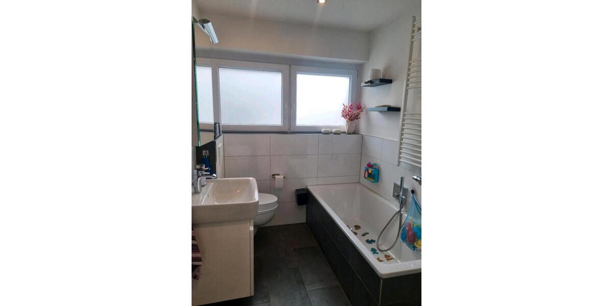 Doppelhaushälfte Rietberg - 6 Zimmer, 220 m&sup2;, 555.000&euro; | Angebot:26956385