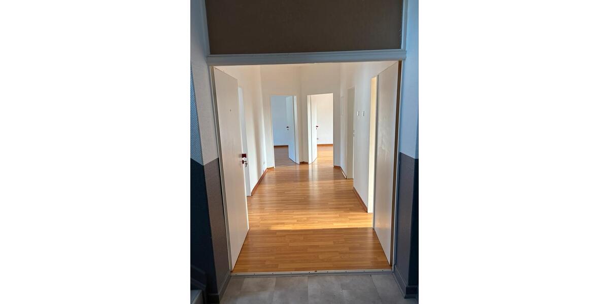 Etagenwohnung Paderborn Univiertel - 3 Zimmer, 80 m&sup2;, 750&euro; | Angebot:26049776