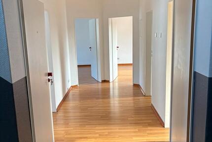 Wohnung Paderborn Univiertel - 3 Zimmer, 80 m&sup2;, 750&euro; | Angebot:26049776