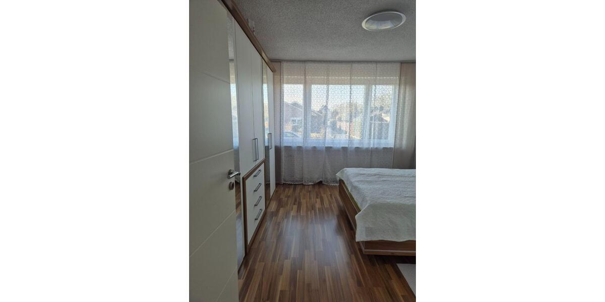 Doppelhaushälfte Gütersloh - 5 Zimmer, 145 m&sup2;, 399.000&euro; | Angebot:25306252