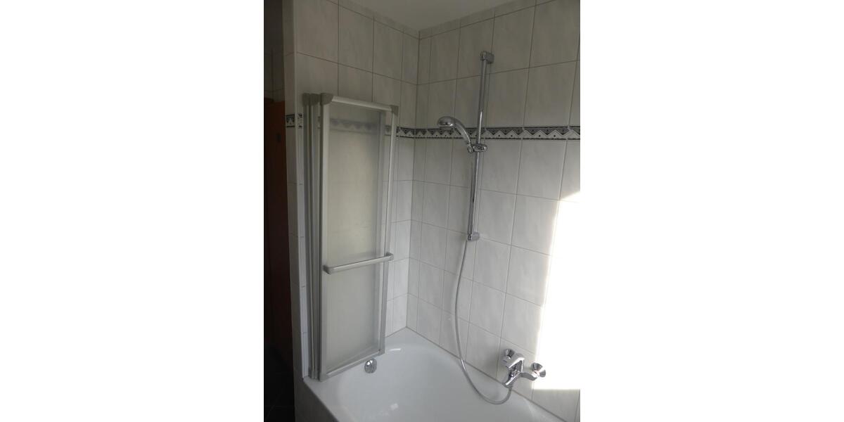 Dachgeschoßwohnung Lippstadt Garfeln - 2 Zimmer, 55 m&sup2;, 490&euro; | Angebot:25174127