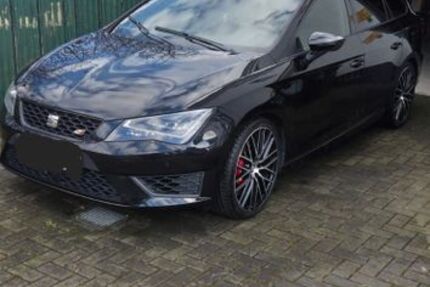 Seat Leon 65.000 km 19.100 &euro; Verl 33415
