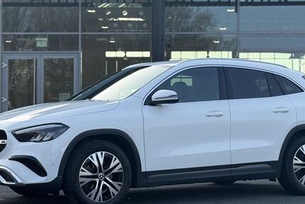 Mercedes-Benz GLA 180 15.065 km 35.850 &euro; Soest 59494