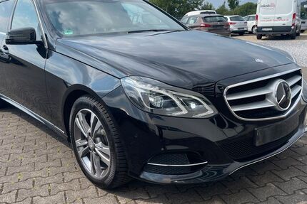 Mercedes-Benz E 200 160.276 km 15.998 &euro; Paderborn 33106