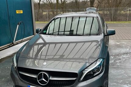 Mercedes-Benz A 180 152.000 km 13.500 &euro; Lippstadt 59555