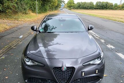 Alfa Romeo Giulia 112.000 km 21.500 &euro; Paderborn 33098