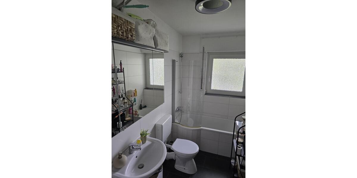 Erdgeschoßwohnung Lippstadt Bad Waldliesborn - 3 Zimmer, 80 m&sup2;, 765&euro; | Angebot:26688516