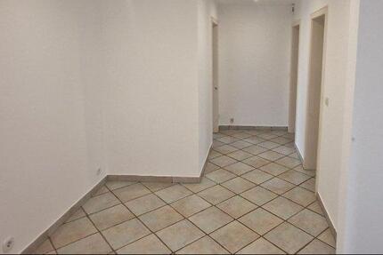 Wohnung Lippstadt Garfeln - 5 Zimmer, 100 m&sup2;, 219.000&euro; | Angebot:26837361