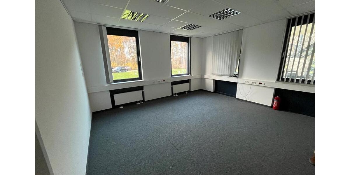 Gewerbeobjekt Rheda-Wiedenbrück Wiedenbrück - 3.750&euro; | Angebot:23108002