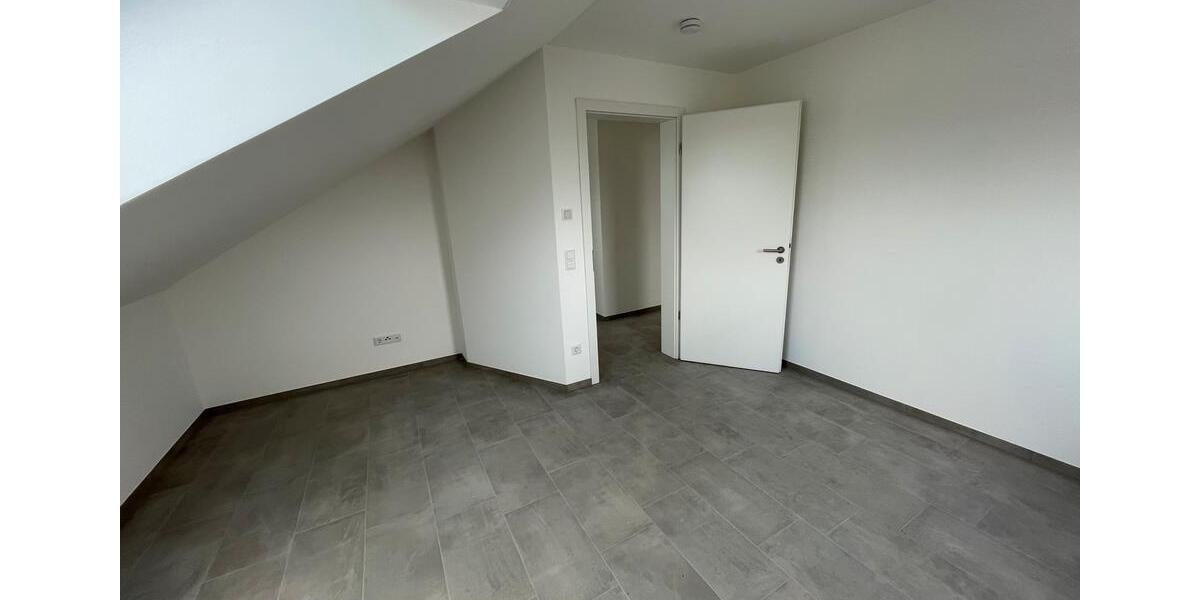 Dachgeschoßwohnung Oelde - 2 Zimmer, 63 m&sup2;, 795&euro; | Angebot:26642915