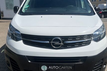 Opel Vivaro 180.000 km 12.850 &euro; Paderborn 33098