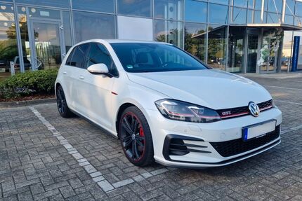 VW Golf 125.000 km 19.900 &euro; Beckum 59269