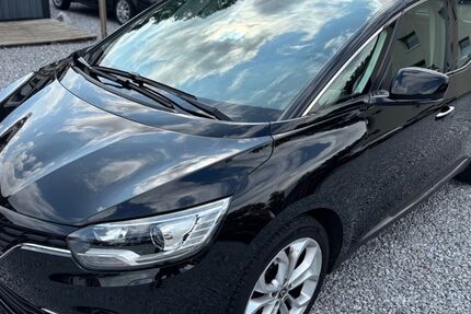 Renault Scenic 62.146 km 10.790 &euro; Paderborn 33104