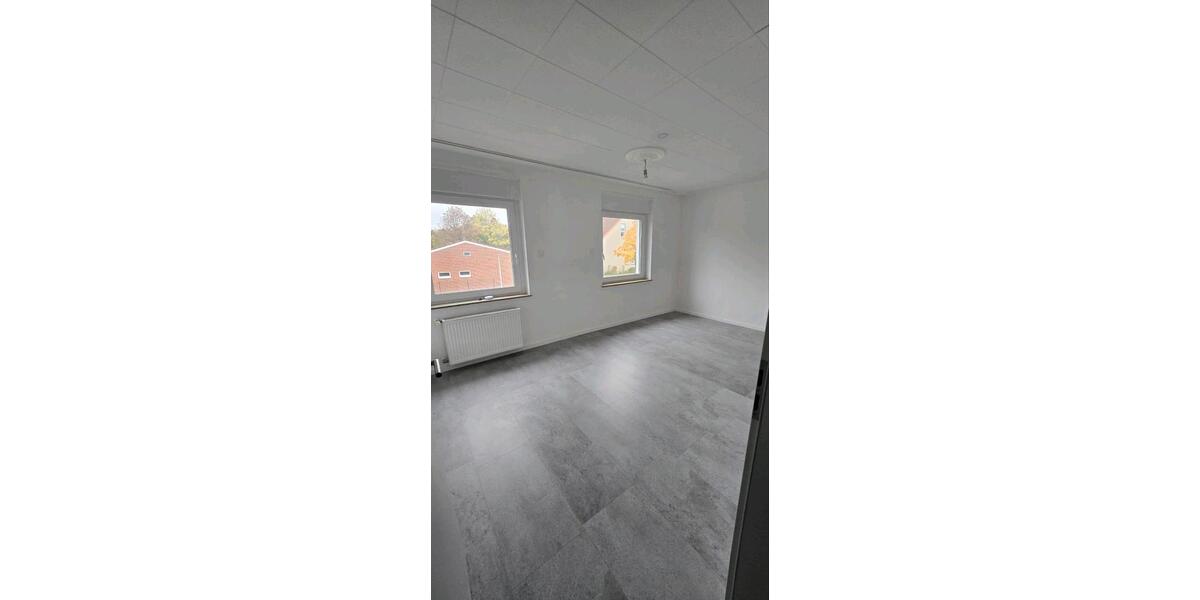 Etagenwohnung Gütersloh - 3 Zimmer, 81 m&sup2;, 850&euro; | Angebot:25175279