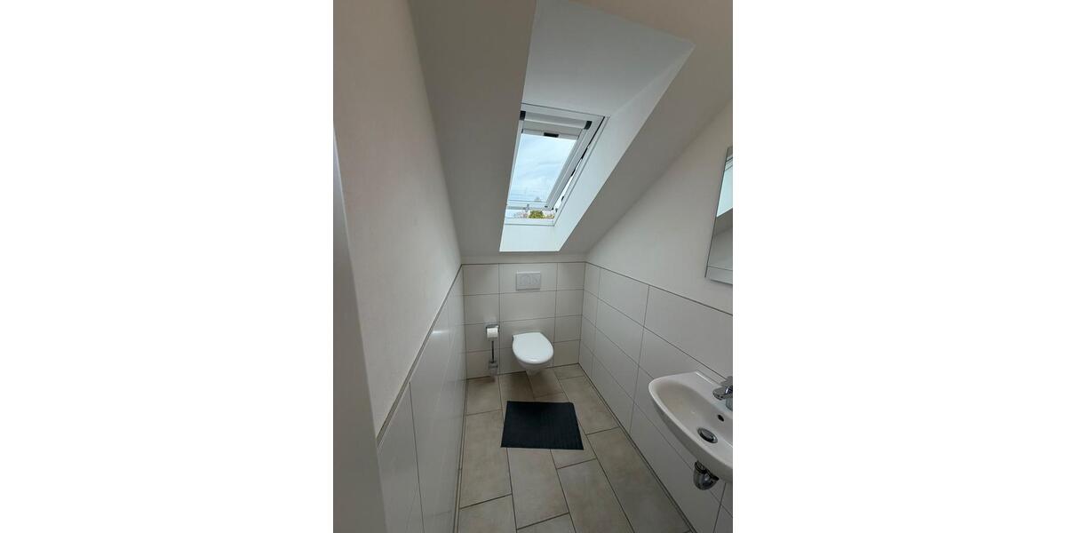 Dachgeschoßwohnung Verl - 3 Zimmer, 80 m&sup2;, 960&euro; | Angebot:26621328