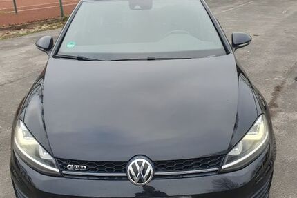 VW Golf 199.000 km 11.300 &euro; Lippstadt 59556