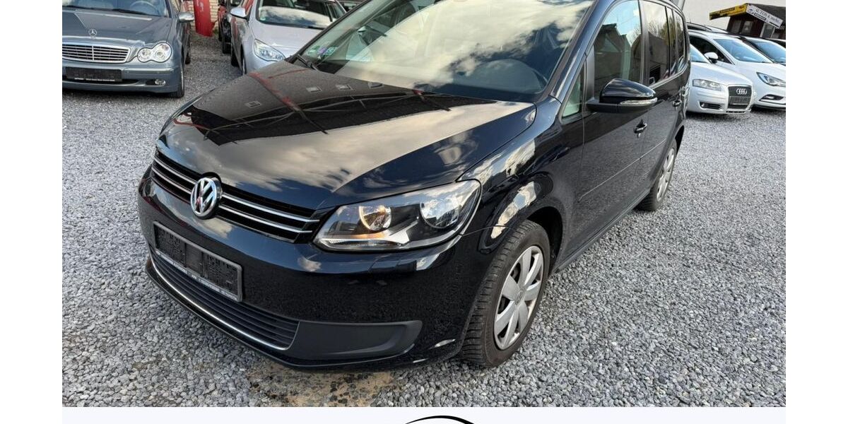 VW Touran 123.000 km 7.399 &euro; Paderborn 33100