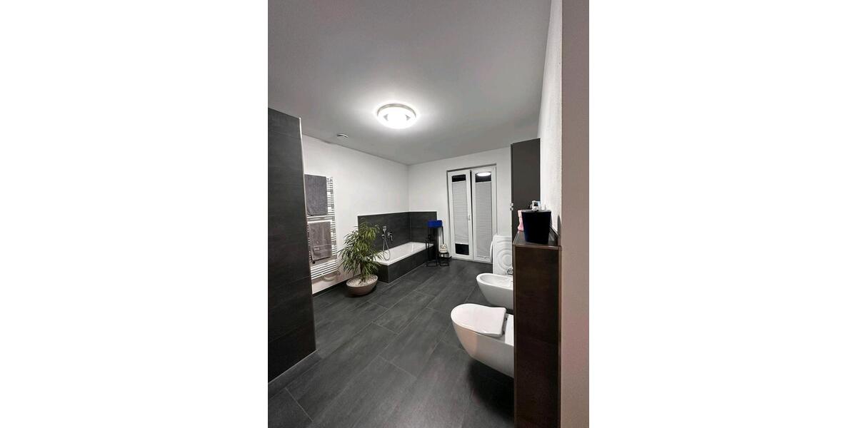 Etagenwohnung Büren - 3 Zimmer, 117 m&sup2;, 1.100&euro; | Angebot:24193498