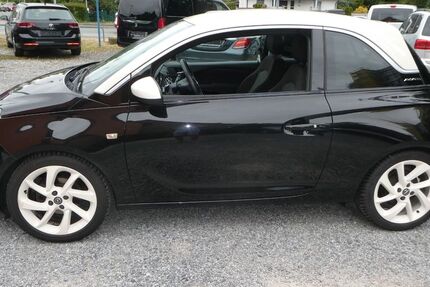 Opel Adam 93.000 km 7.499 &euro; Paderborn 33100