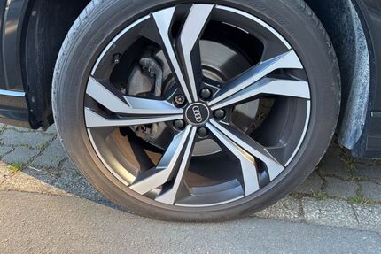 Audi Q3 76.000 km 36.750 &euro; Lippstadt 59557