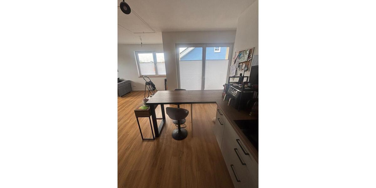 Etagenwohnung Borchen - 3 Zimmer, 71 m&sup2;, 750&euro; | Angebot:25994206