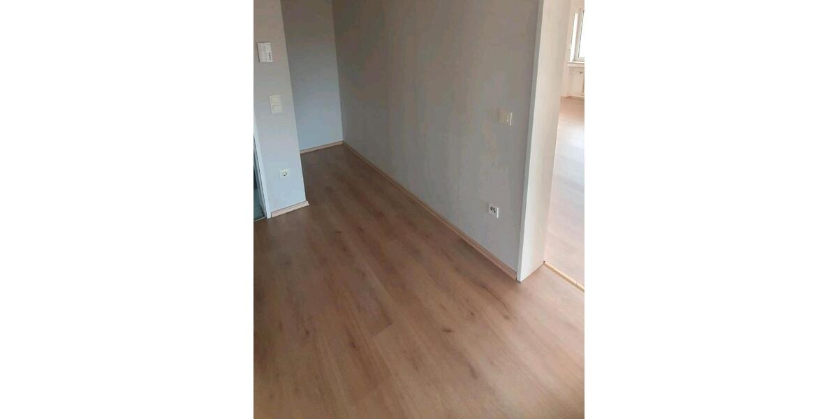 Etagenwohnung Gütersloh Kattenstroth - 3 Zimmer, 81 m&sup2;, 690&euro; | Angebot:25943426